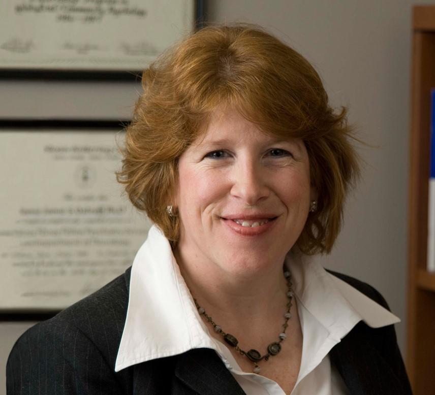 A head shot of Dr. Jamie Ostroff